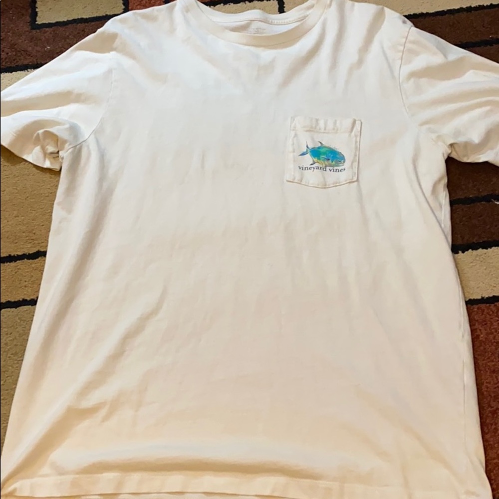 Vineyard Vines men’s t-shirt